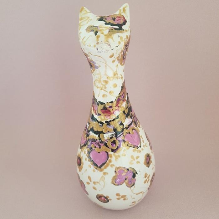 Céramique sculpture chat blanc or rose création artisanale fait main